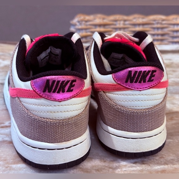 Women’s Vintage NIKE Dunk low 6.0 black/pink flash 314141-002. Size 7.5 - Picture 5 of 8